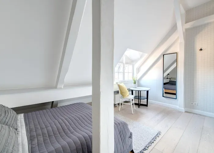 Dr Apartments - Loft 2 Lägenhet *